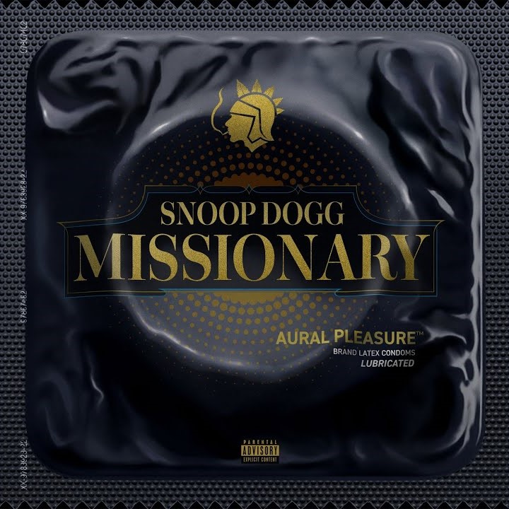 Snoop Dogg & Dr. Dre music on Drink Champs 🔥🔥  “Outta Da Blue” off Missionary 🫡