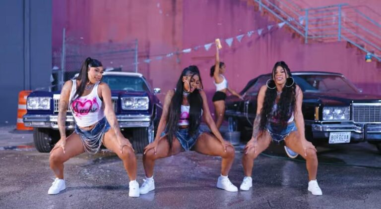Vanity Rose – Hoochie