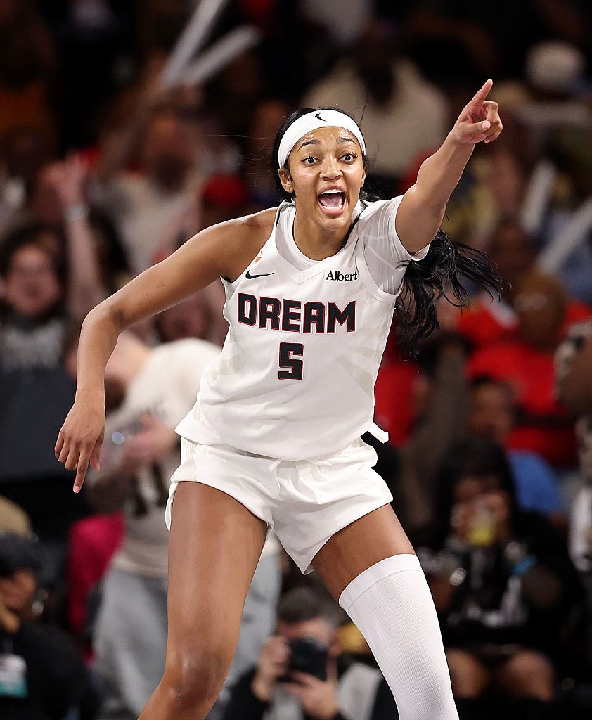 A Walking Meme: Angel Reese Points Out Sex Toy-Throwing Troll During WNBA Game A Walking Meme: Angel Reese Points Out Sex Toy-Throwing Troll During WNBA Game